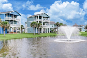 Cozy Beach Home with Resort Amenities, Ocean, bay, lake views and 3 decks!